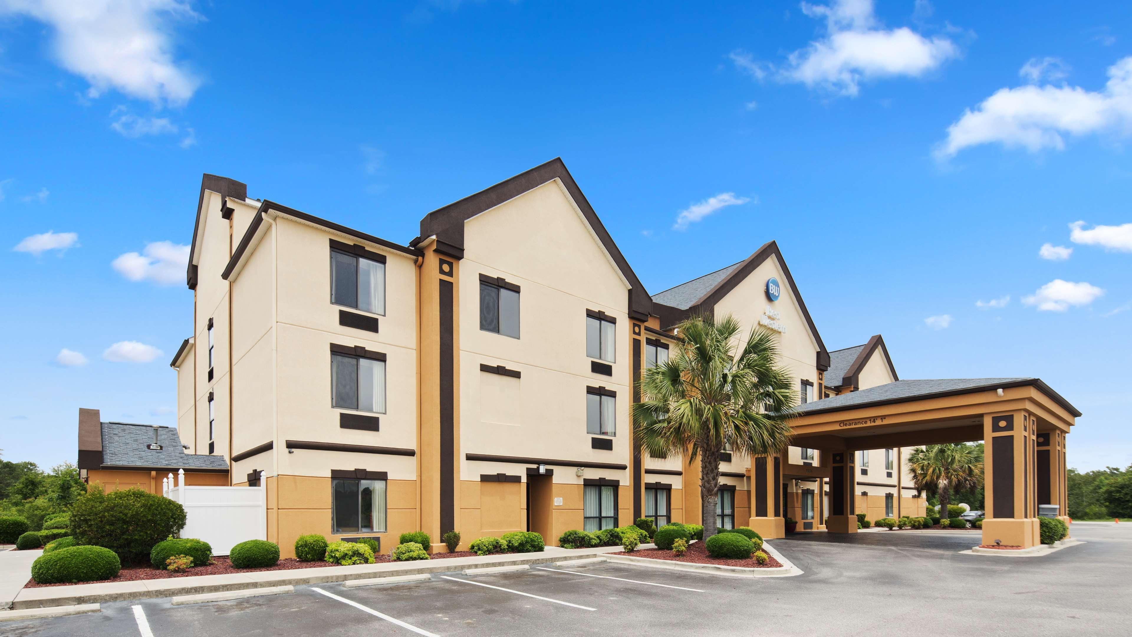 Best Western Executive Inn - Latta Berrys Crossroads Exterior foto
