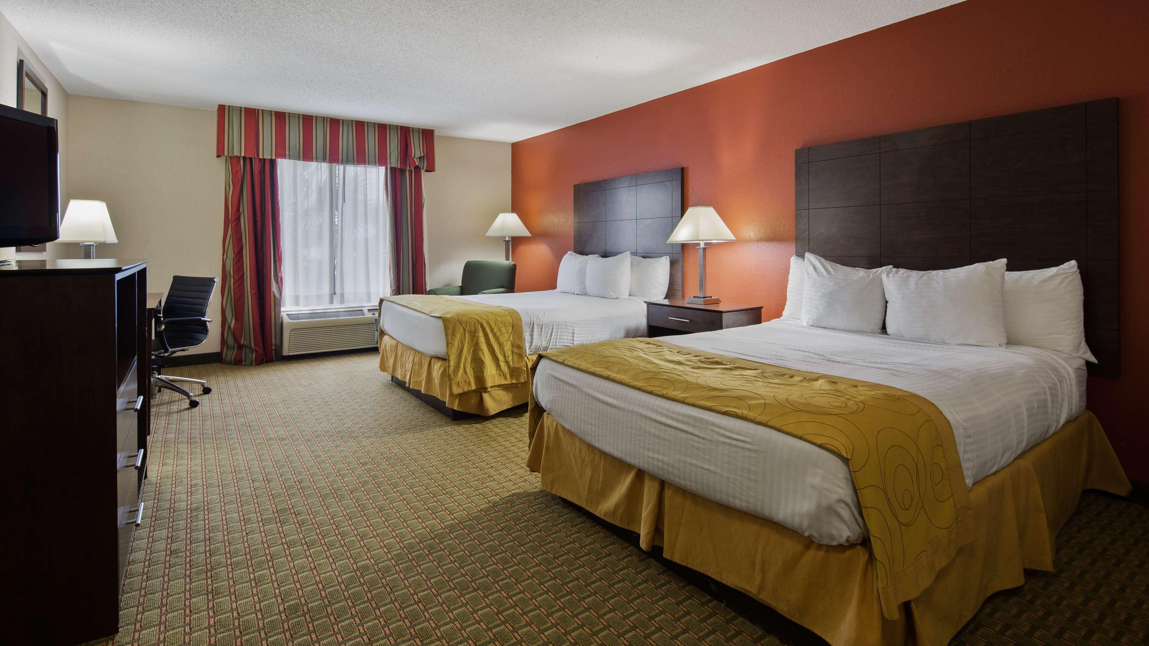 Best Western Executive Inn - Latta Berrys Crossroads Exterior foto