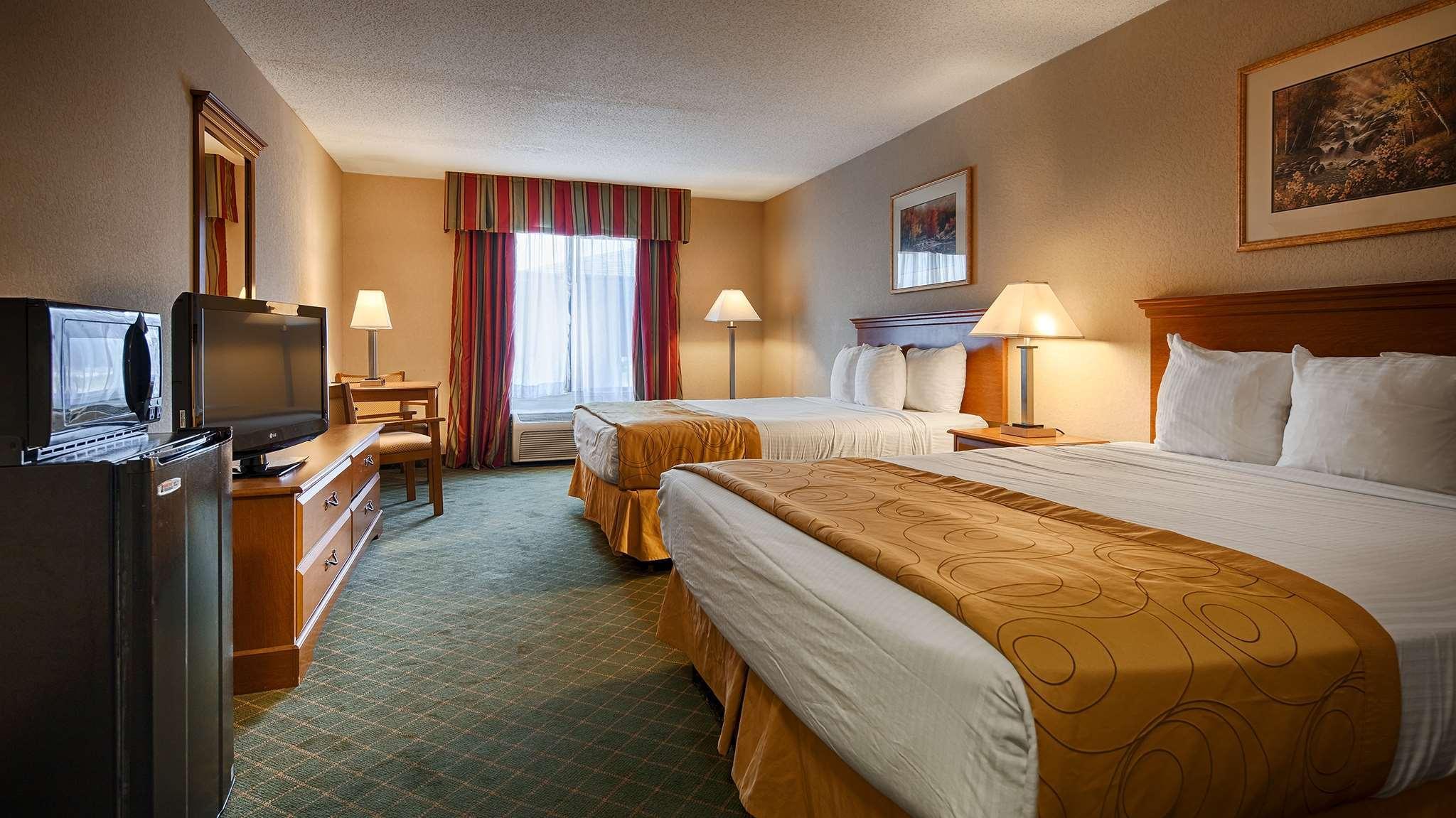 Best Western Executive Inn - Latta Berrys Crossroads Exterior foto